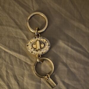 COACH Luxurious Gold Key Holder